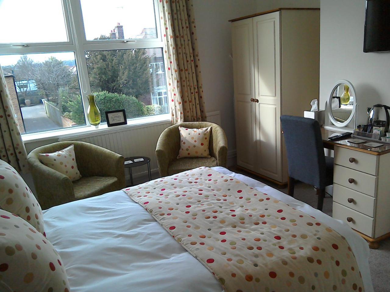 South Lodge Guest House Бринлингтон Экстерьер фото